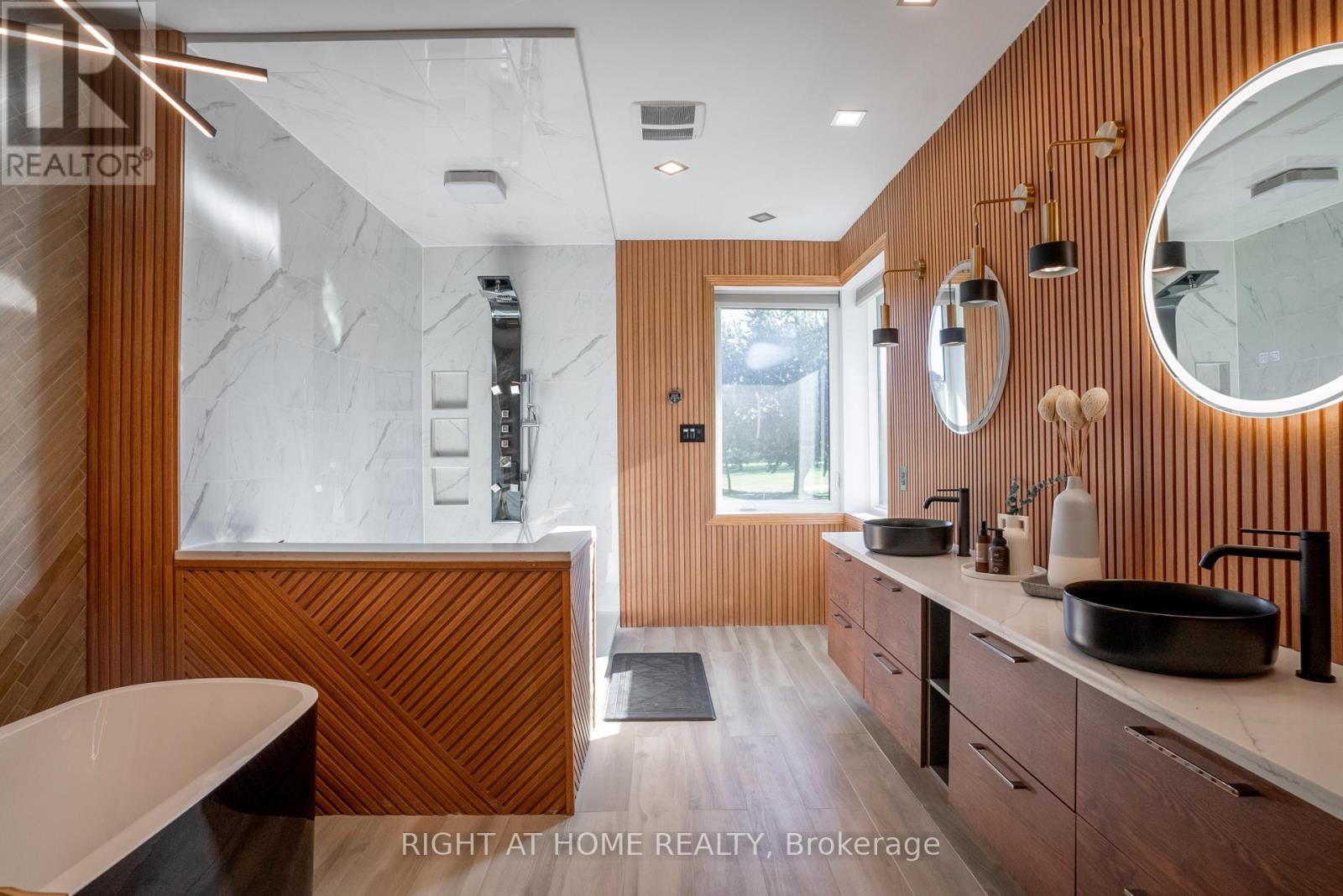 5 Burnt Tree Court, Ottawa, Ontario  K2R 1B8 - Photo 23 - X12467883