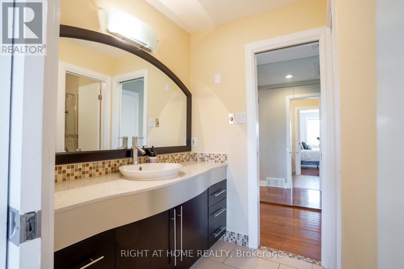5 Burnt Tree Court, Ottawa, Ontario  K2R 1B8 - Photo 36 - X12467883