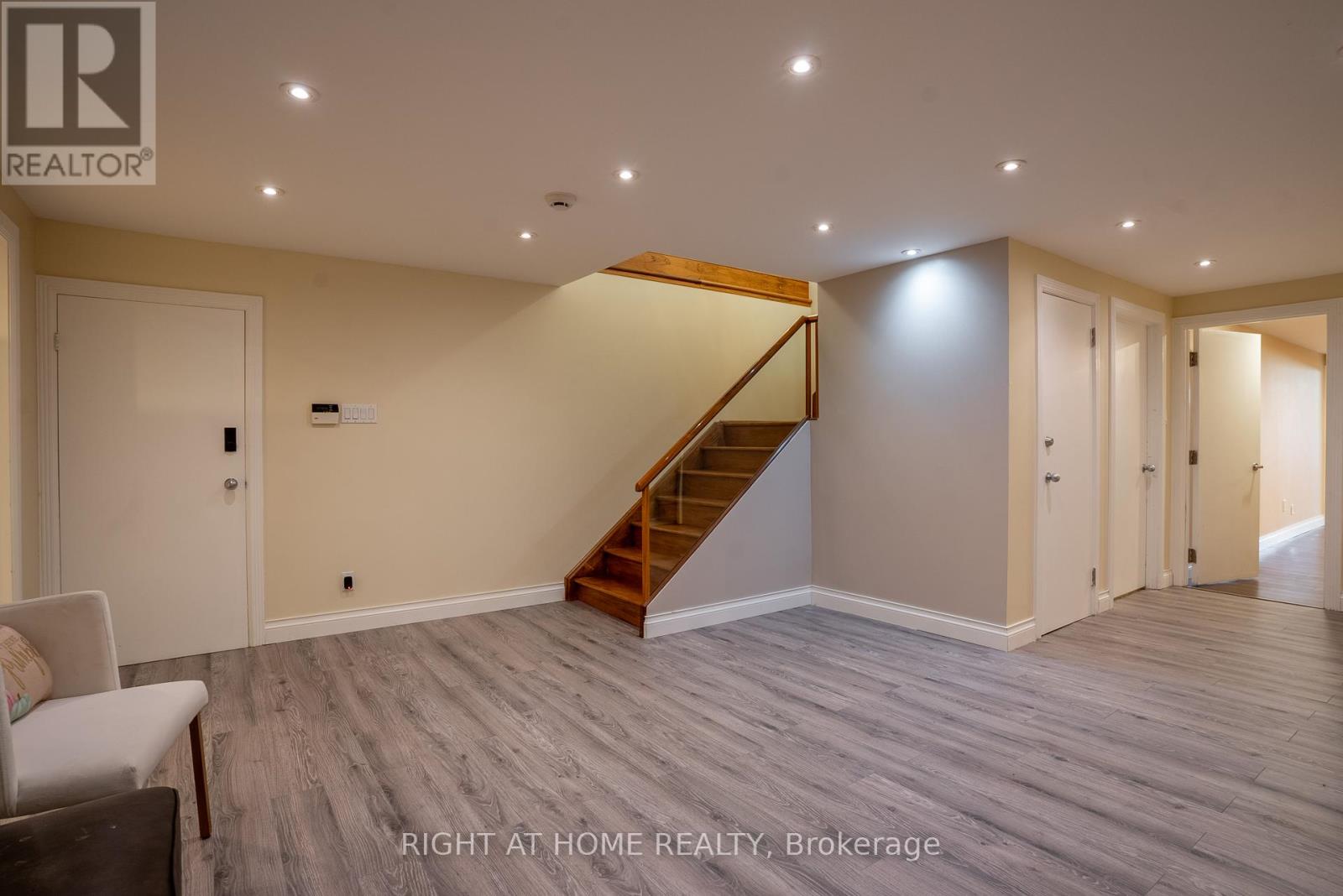 5 Burnt Tree Court, Ottawa, Ontario  K2R 1B8 - Photo 38 - X12467883