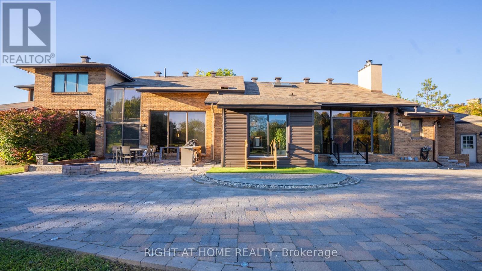 5 Burnt Tree Court, Ottawa, Ontario  K2R 1B8 - Photo 45 - X12467883