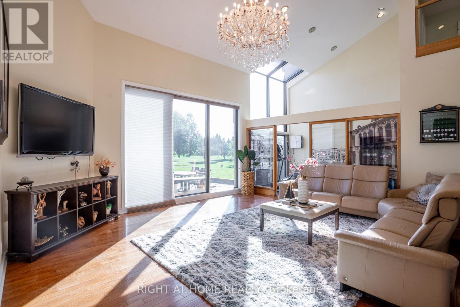 5 Burnt Tree Court, Ottawa, Ontario  K2R 1B8 - Photo 9 - X12467883
