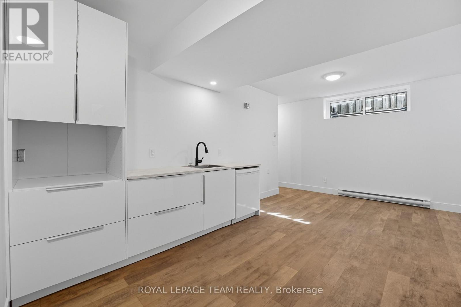 984 Watson Street, Ottawa, Ontario  K2B 6C2 - Photo 41 - X12467885