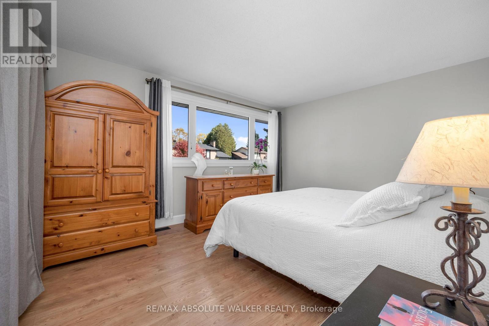 5298 Hillcrest Drive, Ottawa, Ontario  K4M 1E6 - Photo 19 - X12467900