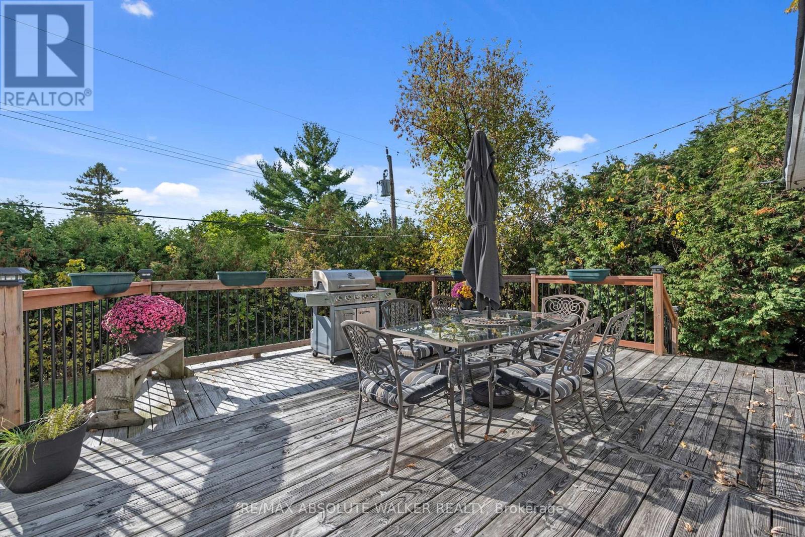 5298 Hillcrest Drive, Ottawa, Ontario  K4M 1E6 - Photo 26 - X12467900