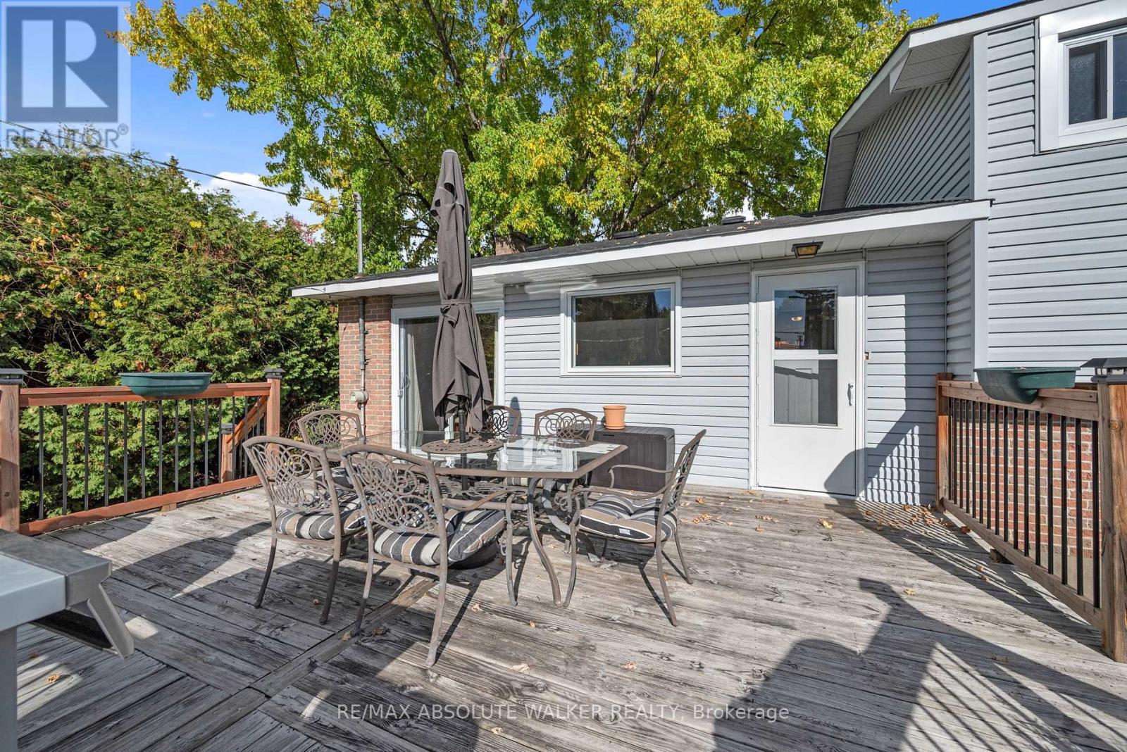 5298 Hillcrest Drive, Ottawa, Ontario  K4M 1E6 - Photo 29 - X12467900