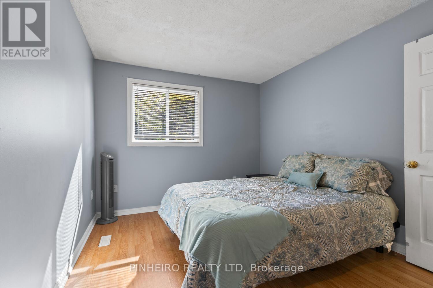 324 Conway Drive, London South, Ontario  N6E 3J9 - Photo 10 - X12467827