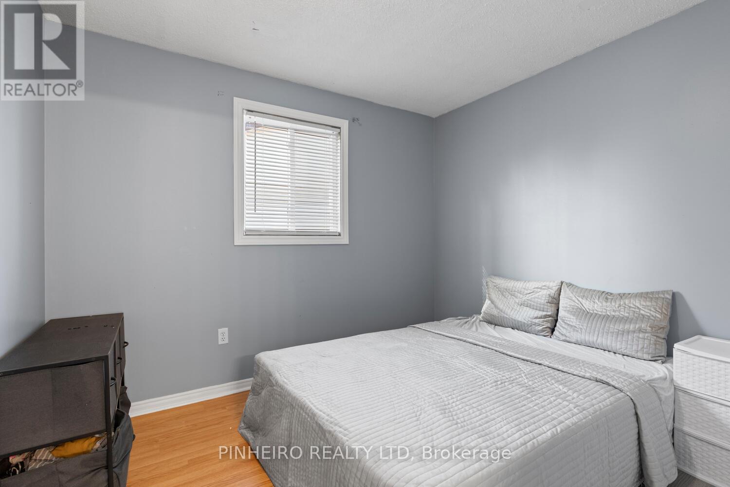 324 Conway Drive, London South, Ontario  N6E 3J9 - Photo 12 - X12467827