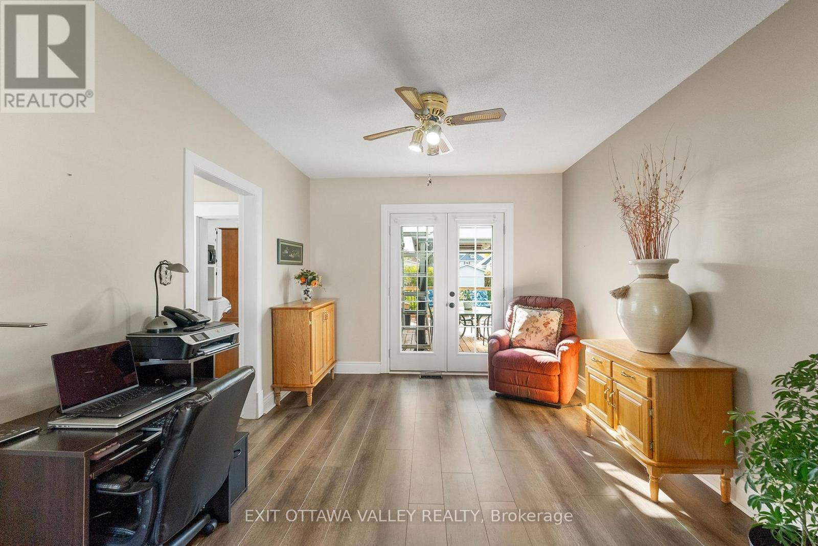 684 Gordon Street, Pembroke, Ontario  K8A 6J8 - Photo 12 - X12467855