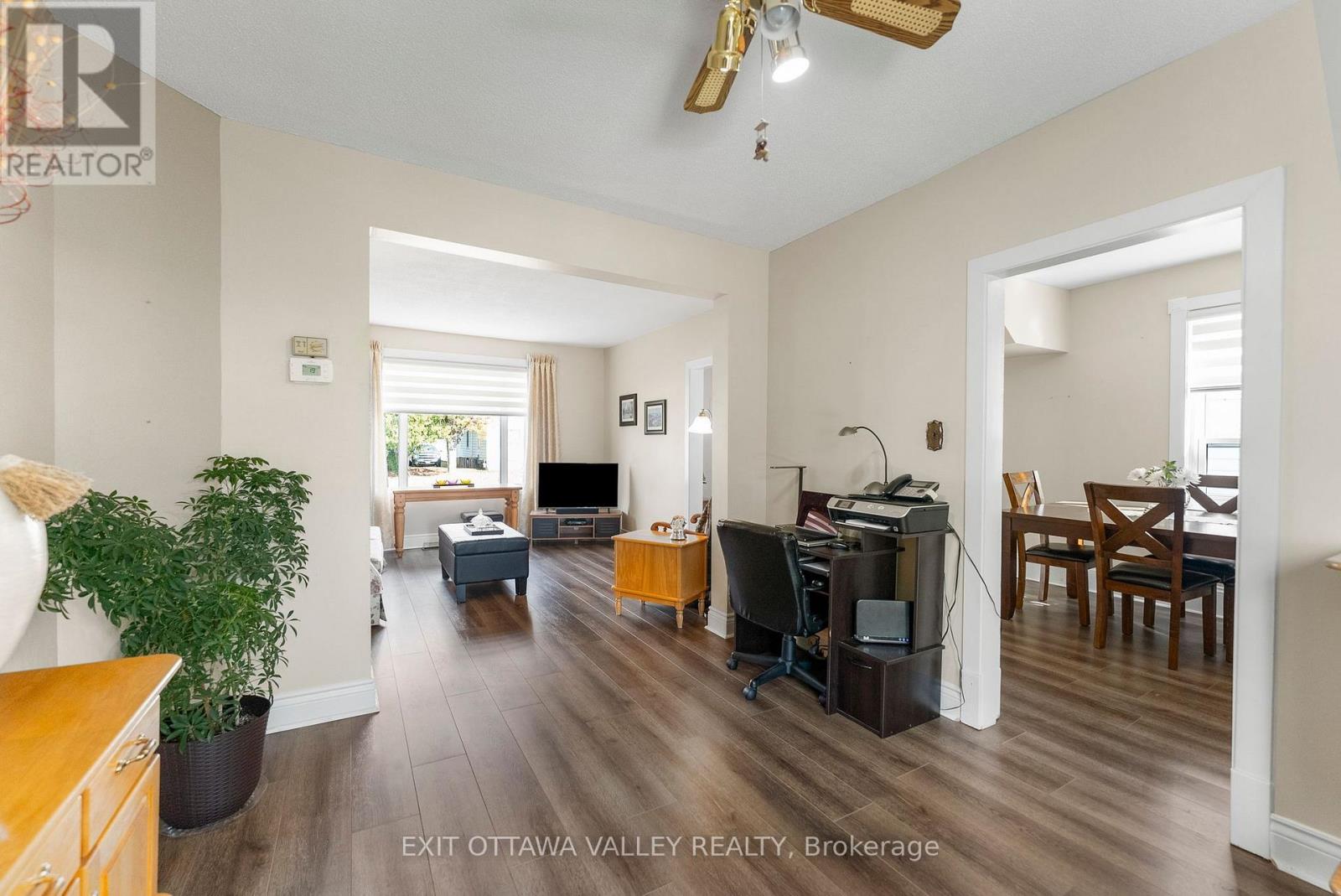 684 Gordon Street, Pembroke, Ontario  K8A 6J8 - Photo 14 - X12467855