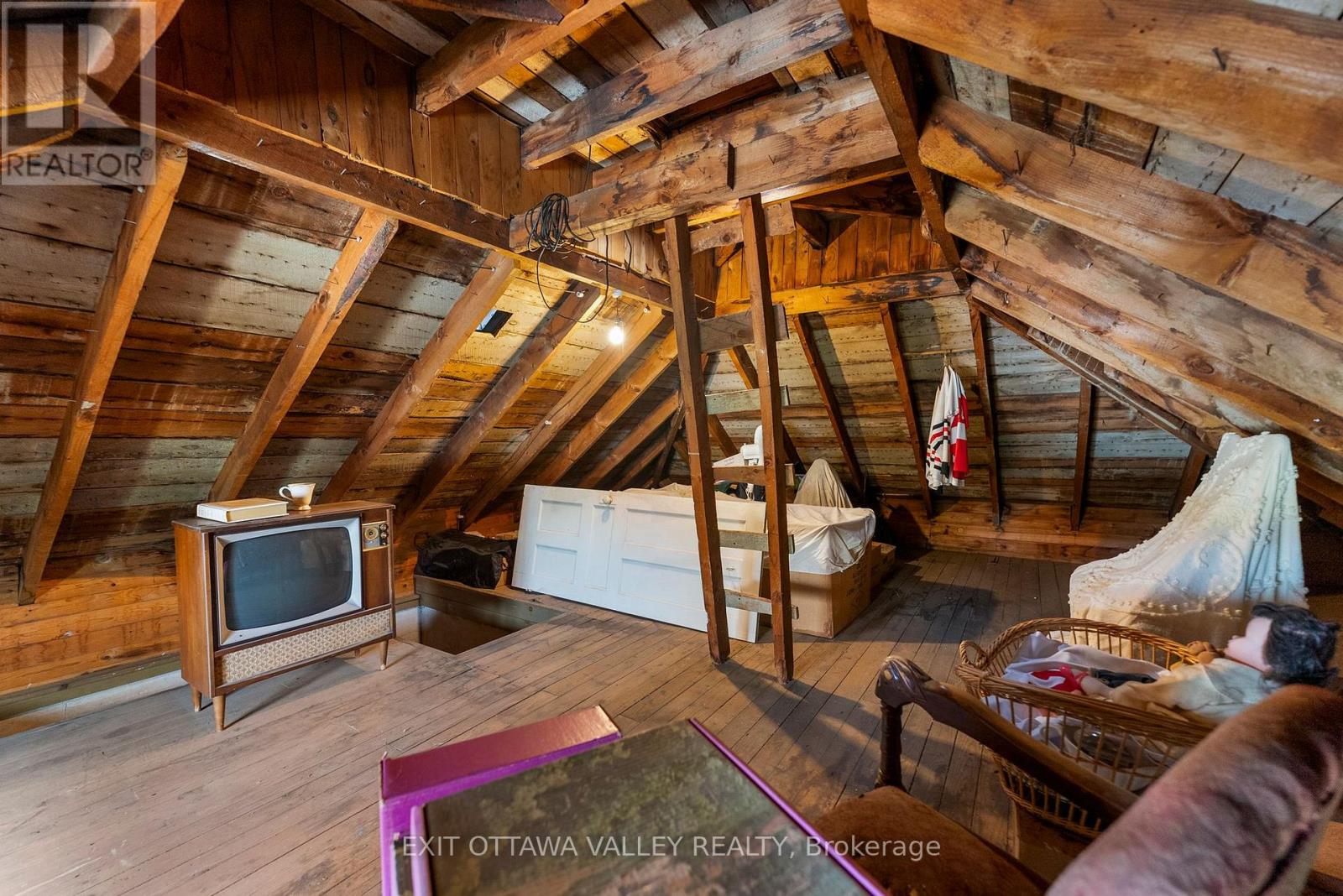 684 Gordon Street, Pembroke, Ontario  K8A 6J8 - Photo 33 - X12467855