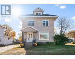 684 GORDON STREET, Pembroke, Ontario