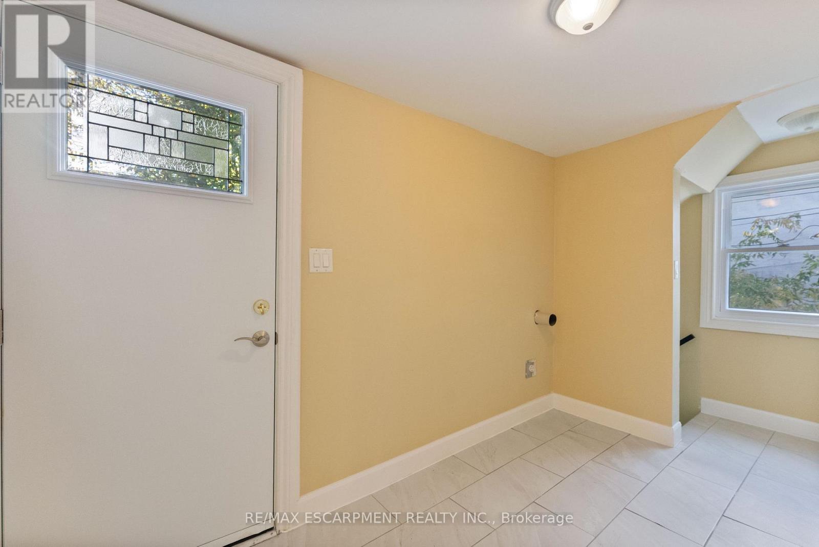 940 Barton Street E, Hamilton, Ontario  L8L 3C5 - Photo 14 - X12467701