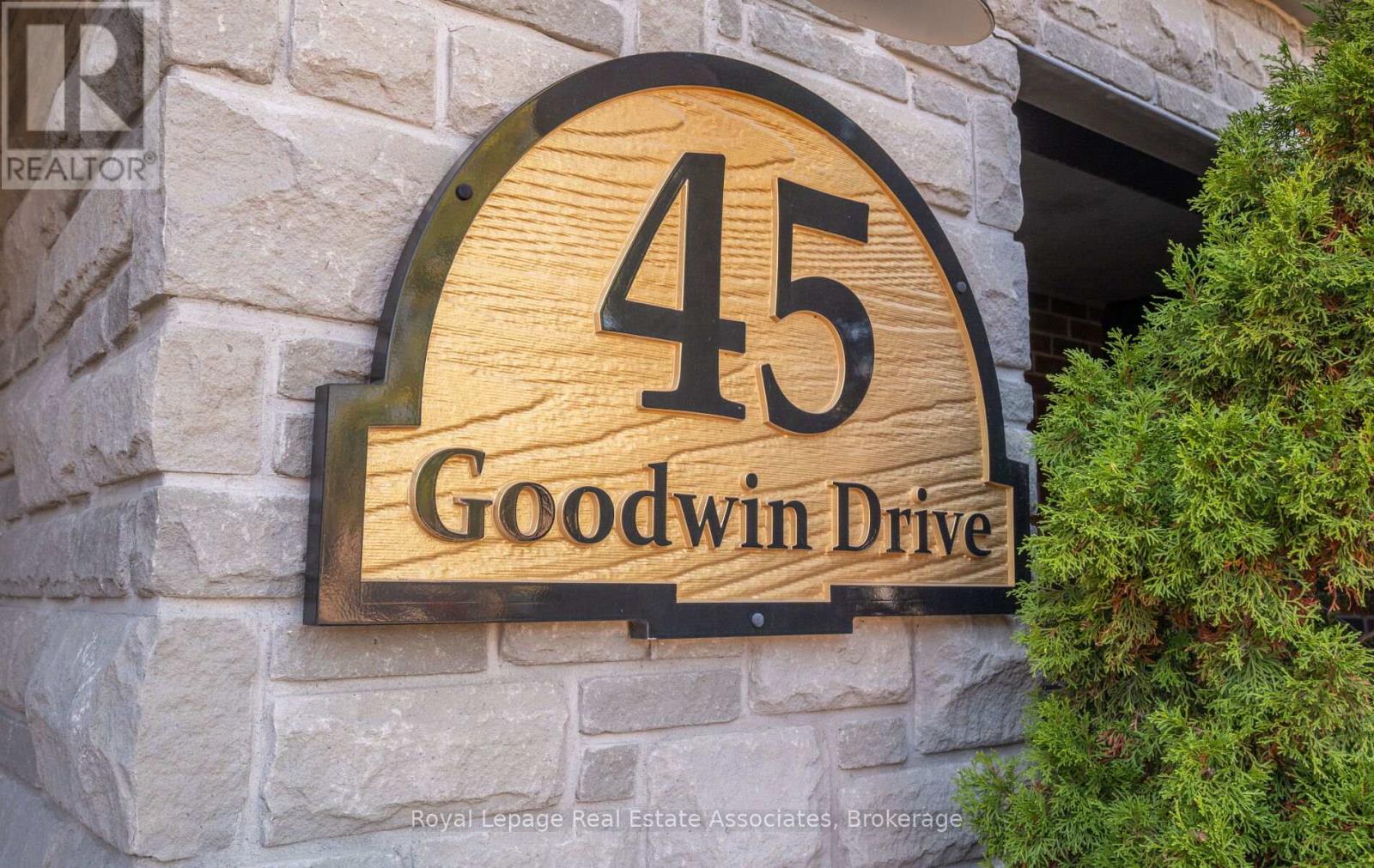 105 - 45 Goodwin Drive, Guelph, Ontario  N1L 0E9 - Photo 3 - X12467755