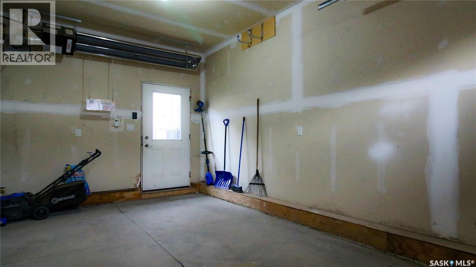 5446 Mitchinson Way, Regina, Saskatchewan  S4W 0N9 - Photo 36 - SK021030
