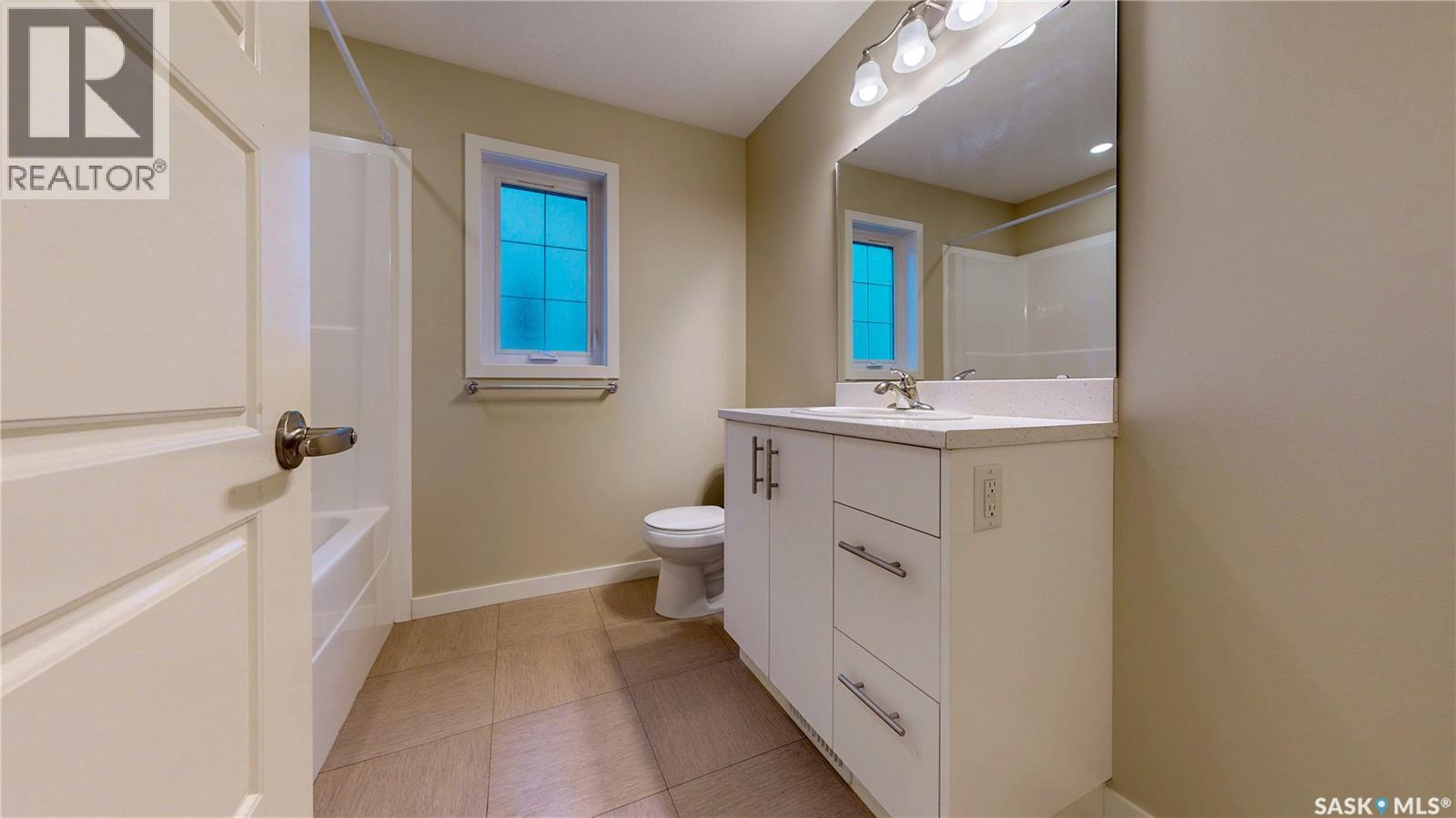 5446 Mitchinson Way, Regina, Saskatchewan  S4W 0N9 - Photo 18 - SK021030