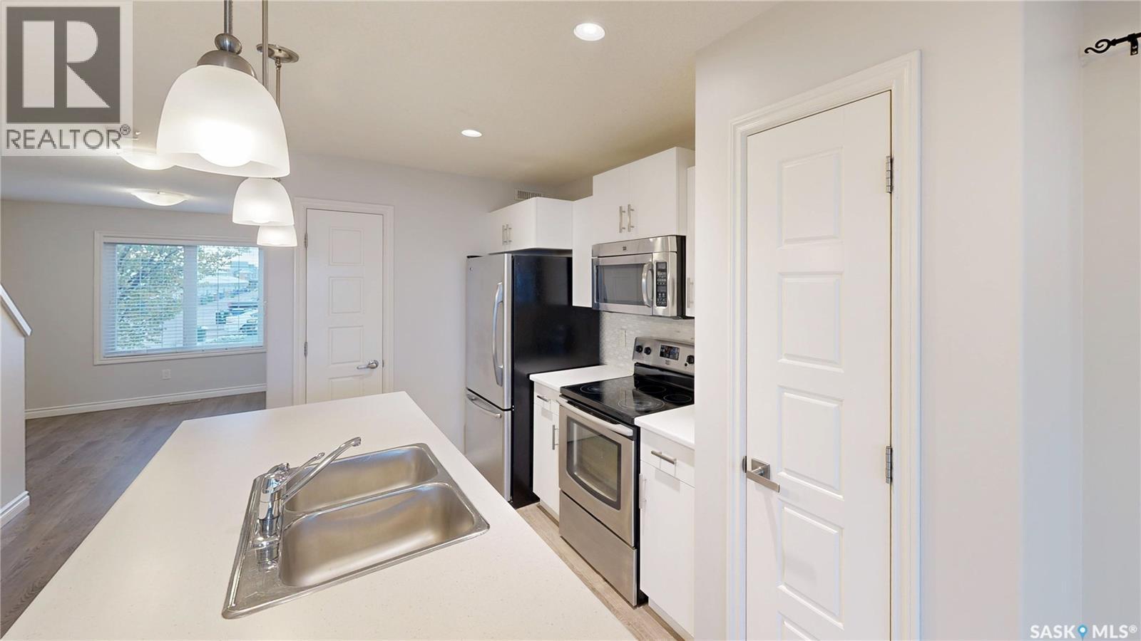 5446 Mitchinson Way, Regina, Saskatchewan  S4W 0N9 - Photo 10 - SK021030