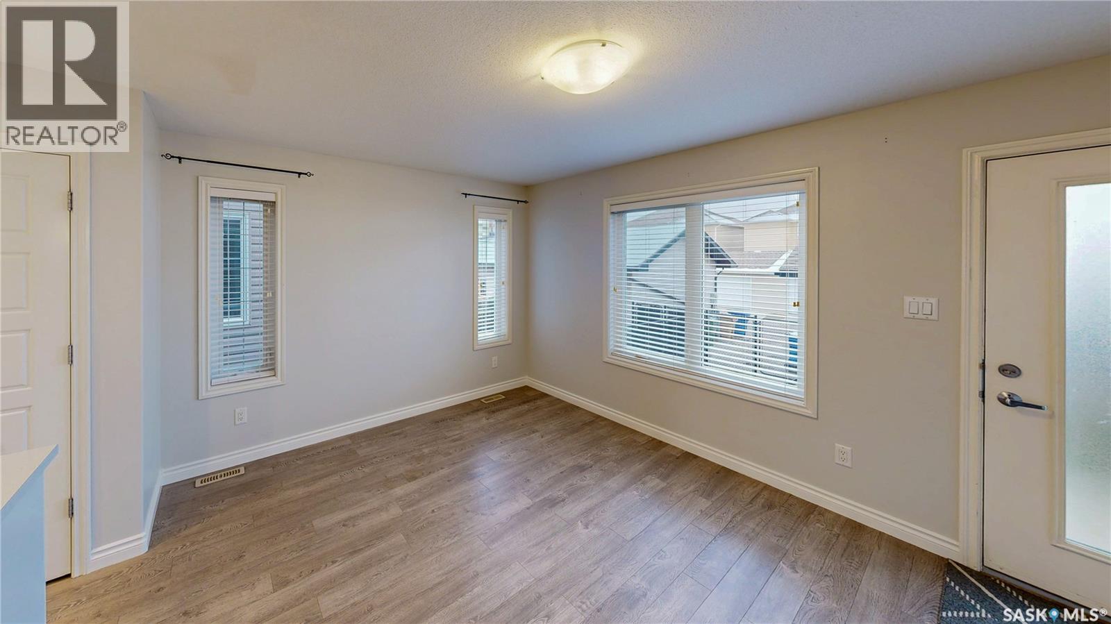 5446 Mitchinson Way, Regina, Saskatchewan  S4W 0N9 - Photo 12 - SK021030