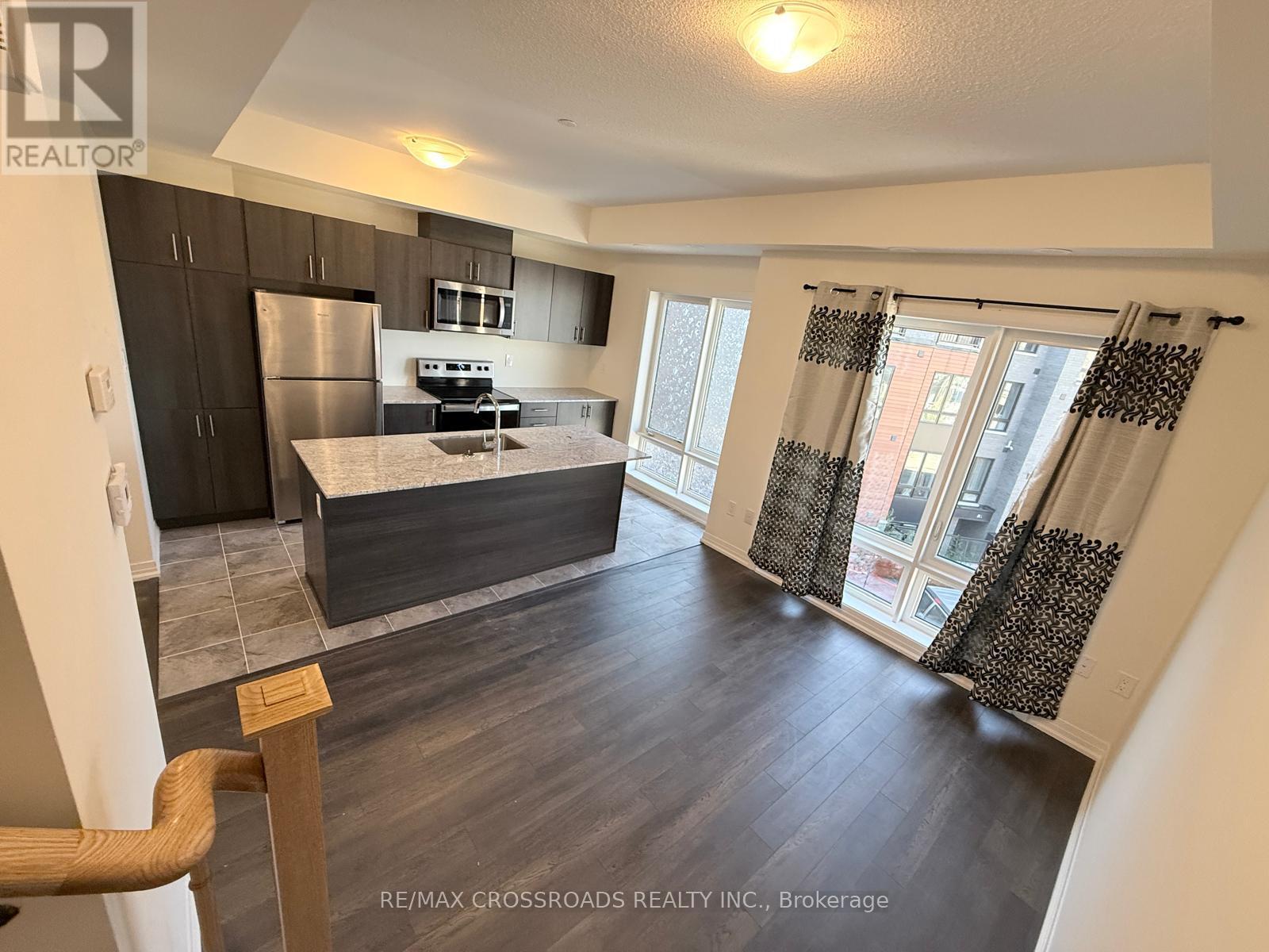 24 - 10 Liben Way, Toronto, Ontario  M1B 6C3 - Photo 2 - E12466081