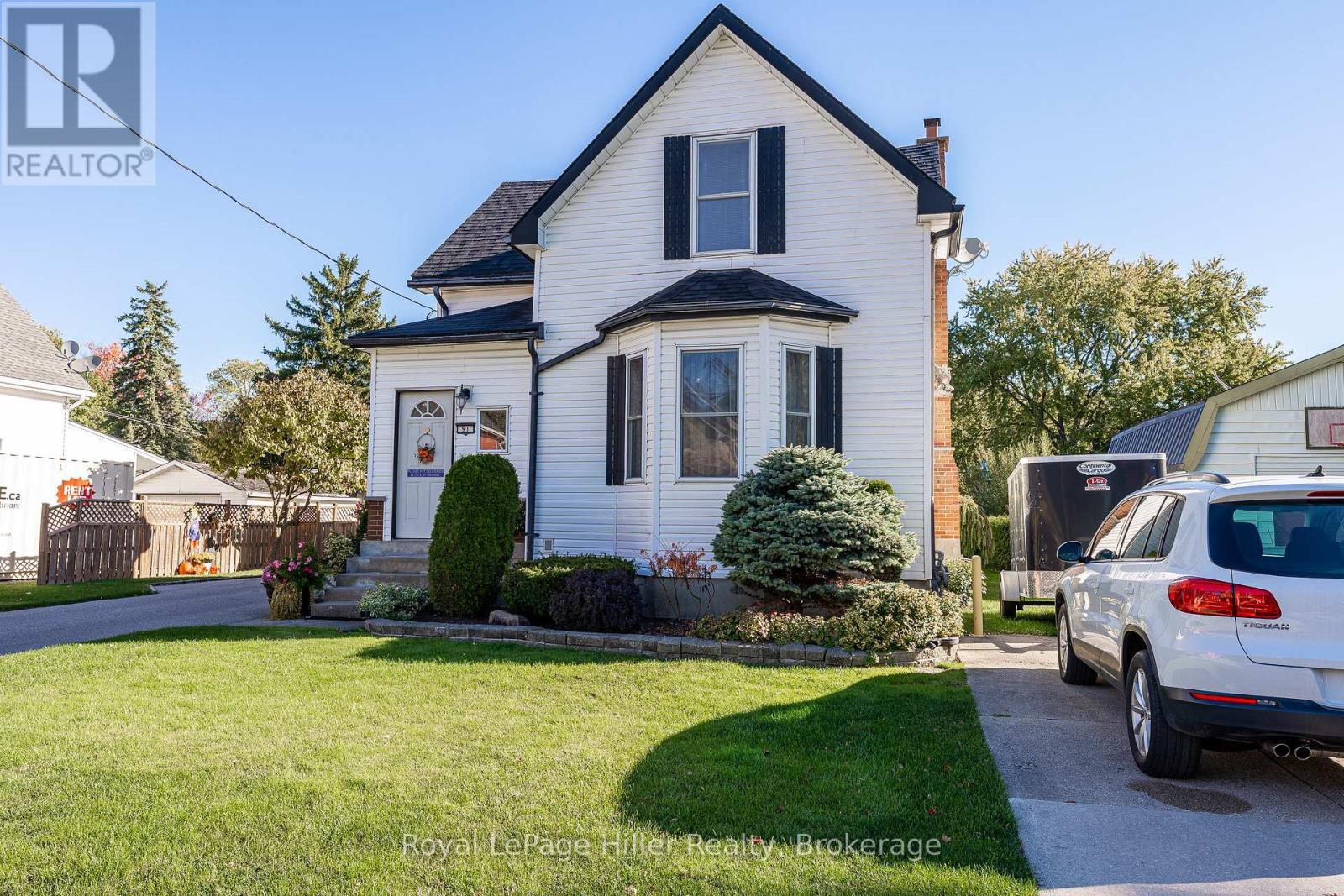91 Strachan Street, Stratford, Ontario  N5A 2B2 - Photo 2 - X12467817