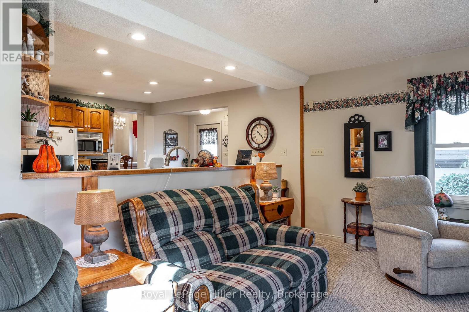 91 Strachan Street, Stratford, Ontario  N5A 2B2 - Photo 29 - X12467817