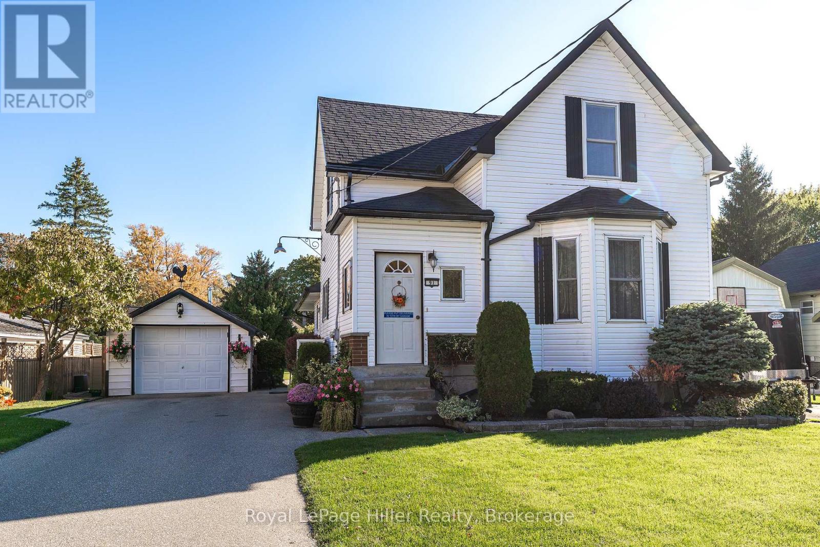 91 Strachan Street, Stratford, Ontario  N5A 2B2 - Photo 37 - X12467817