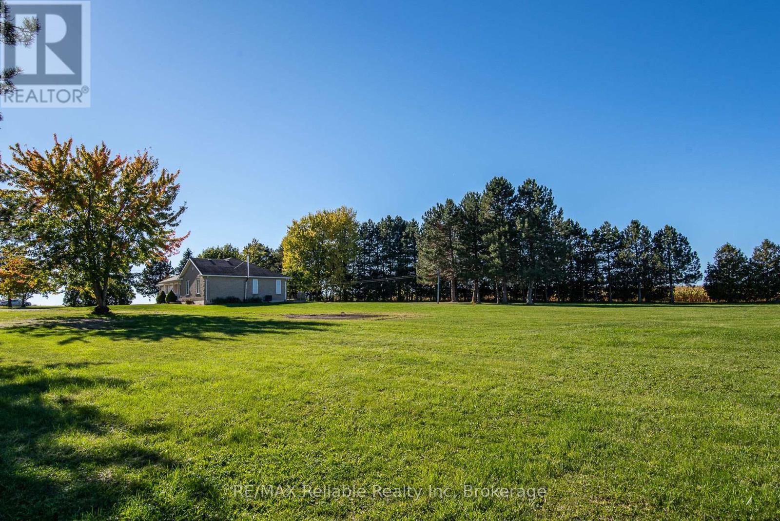 42248 Huron Road, Rural Route # 2 Road, Huron East, Ontario  N0K 1W0 - Photo 31 - X12467823
