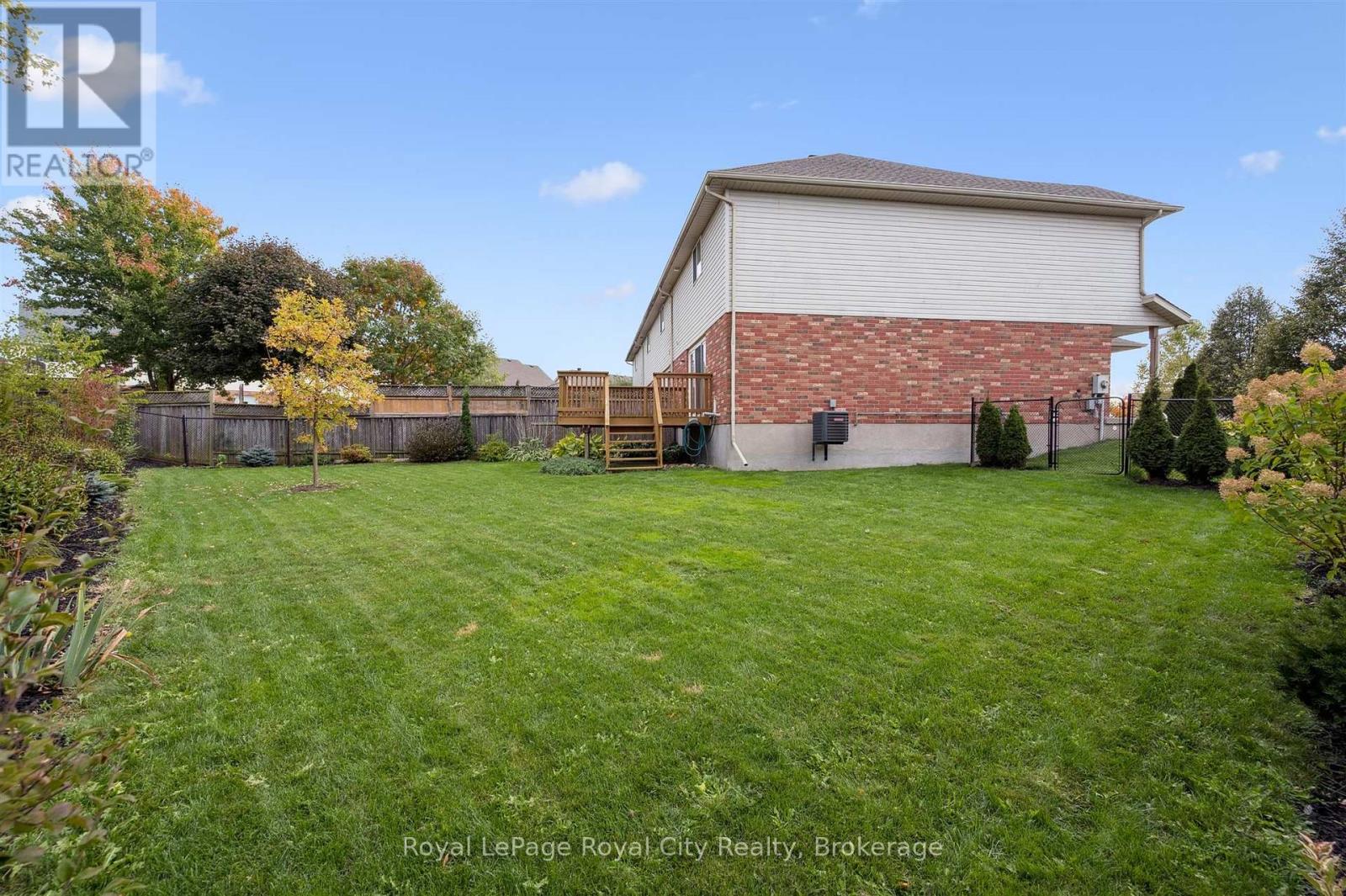 29 Ralston Drive, Guelph, Ontario  N1E 0C3 - Photo 35 - X12467845