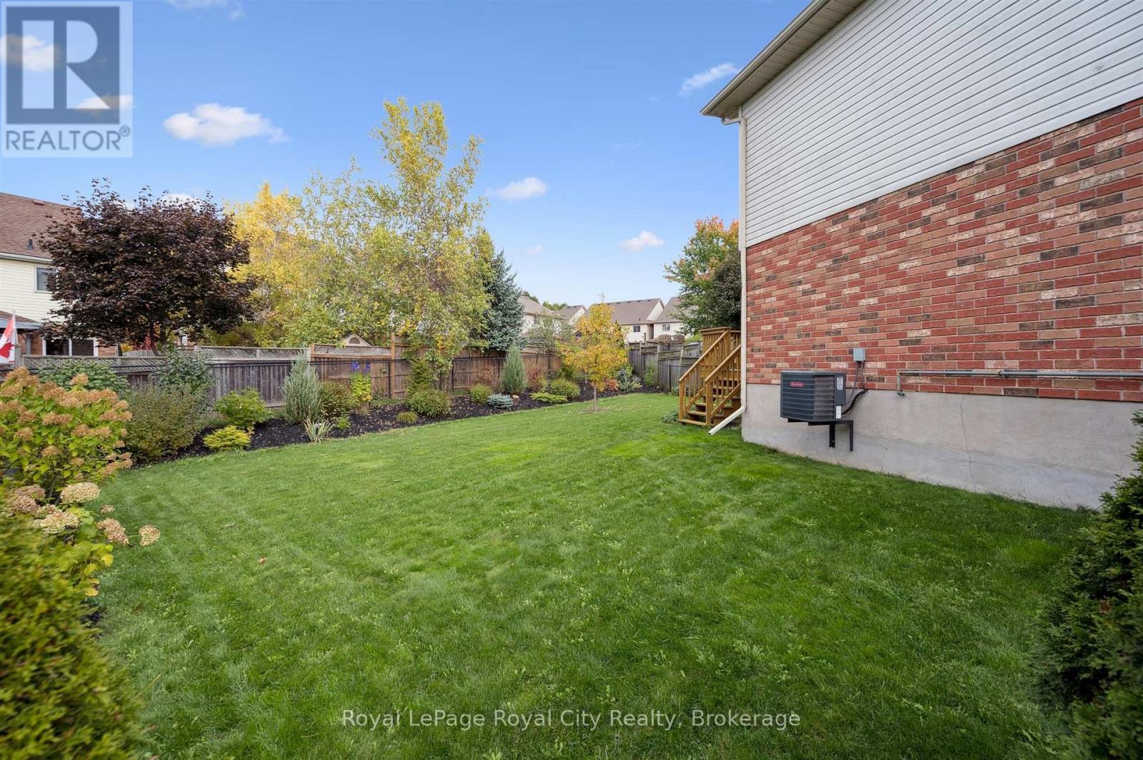 29 Ralston Drive, Guelph, Ontario  N1E 0C3 - Photo 37 - X12467845