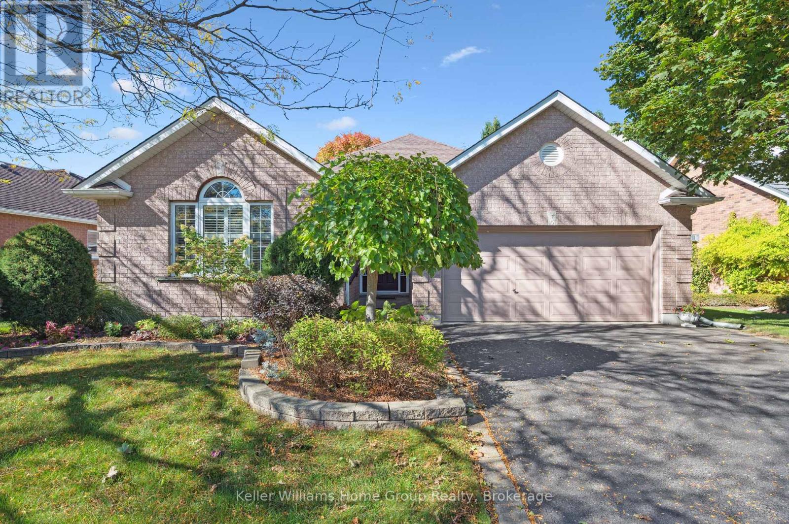66 Kortright Road E, Guelph, Ontario  N1G 4N8 - Photo 1 - X12467913
