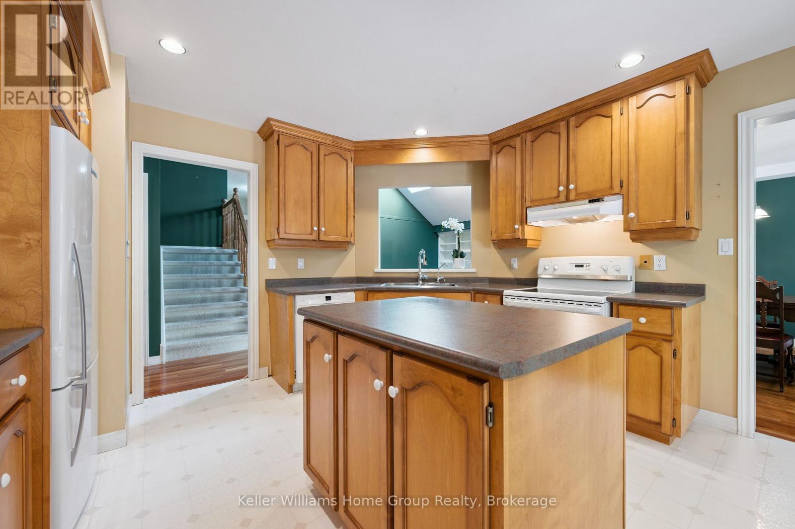 66 Kortright Road E, Guelph, Ontario  N1G 4N8 - Photo 15 - X12467913