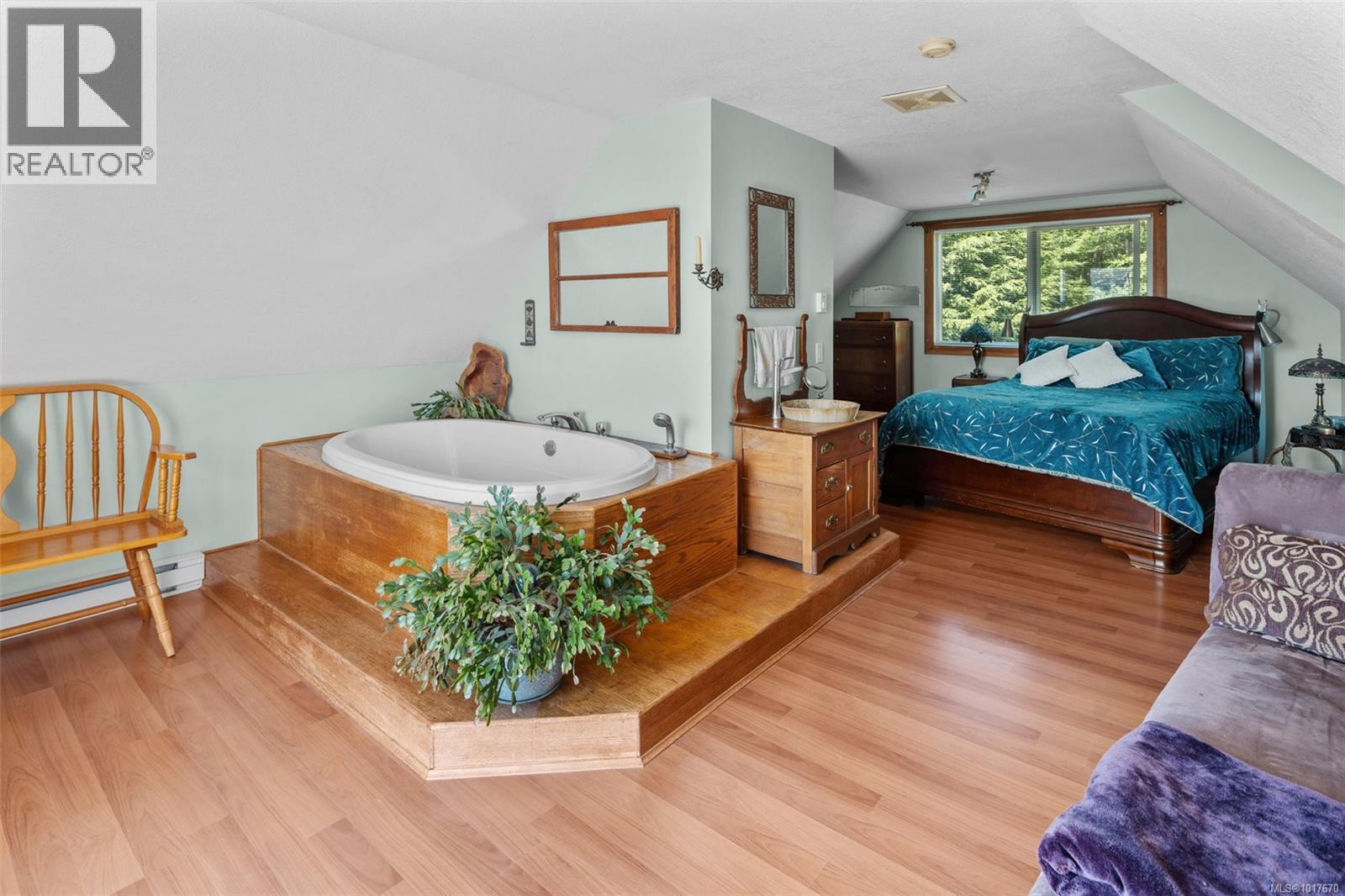 8750 West Coast Rd, Sooke, British Columbia  V9Z 1H2 - Photo 23 - 1017670