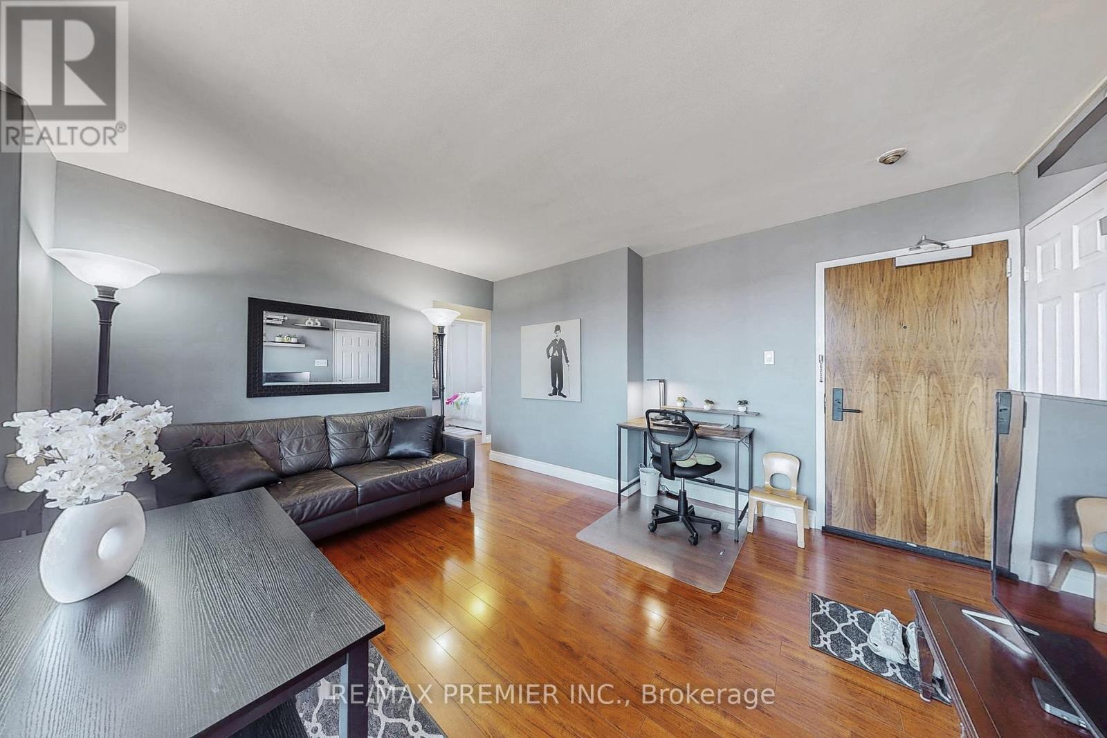1001 - 1145 Logan Avenue, Toronto, Ontario  M4K 3G9 - Photo 4 - E12467569
