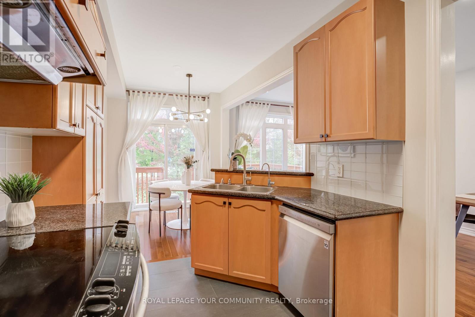 76 Cabernet Road, Vaughan, Ontario  L4J 8X7 - Photo 19 - N12467589