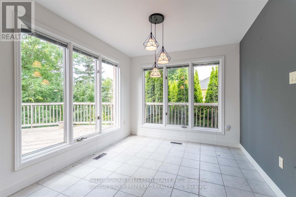 1 Highland Woods Court, London South, Ontario  N6C 5W9 - Photo 18 - X12467503