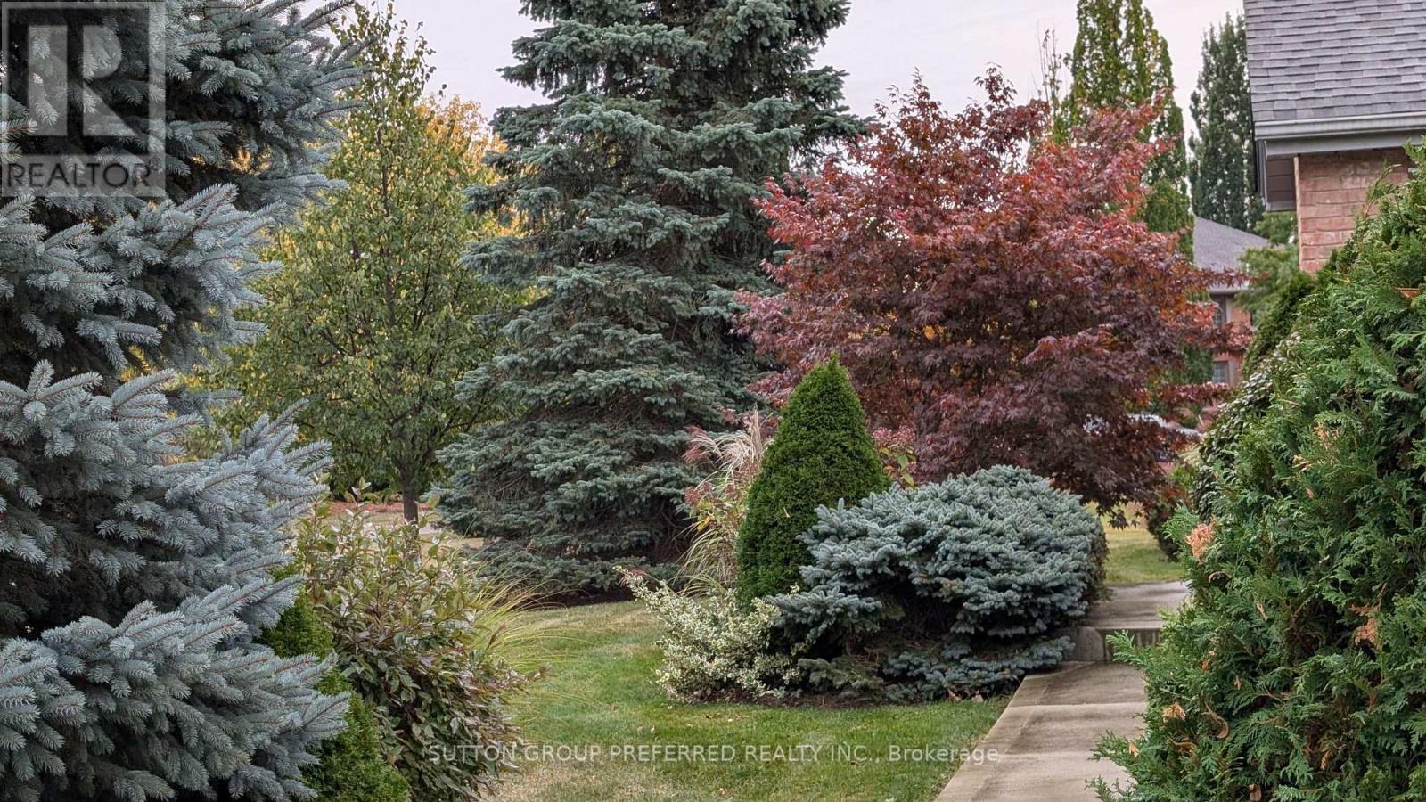 1 Highland Woods Court, London South, Ontario  N6C 5W9 - Photo 35 - X12467503