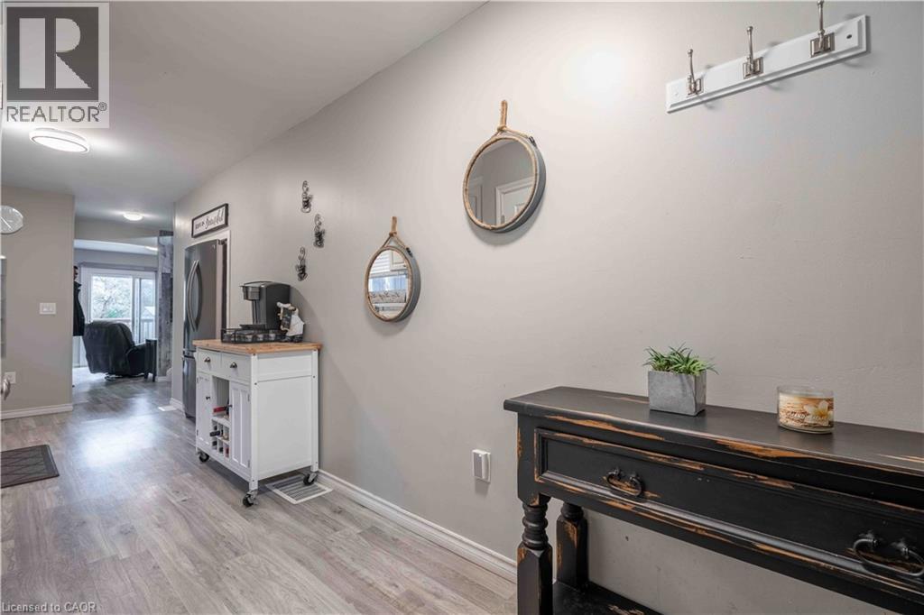 8 First Private Road, Hamilton, Ontario  L8E 5B9 - Photo 6 - 40779824