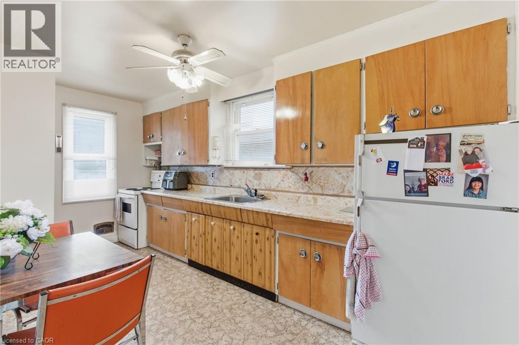 18 Second Road W, Stoney Creek, Ontario  L8J 2V3 - Photo 13 - 40779785