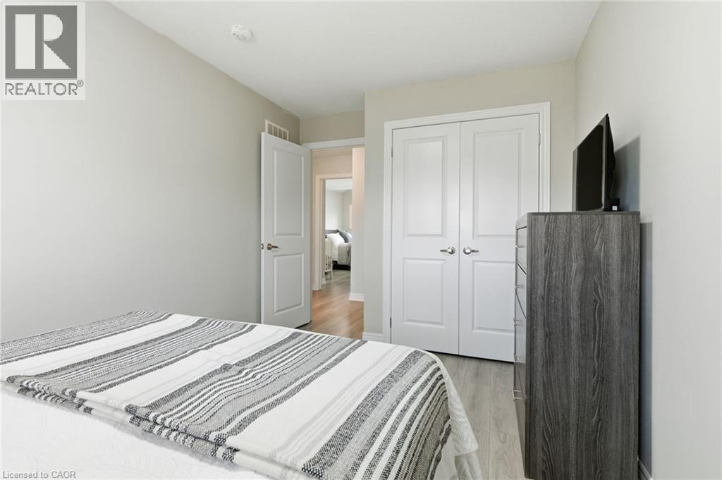 18 Mia Drive, Hamilton, Ontario  L9B 0K1 - Photo 17 - 40779619