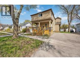 150 COLLEGE AVENUE North, Sarnia, Ontario