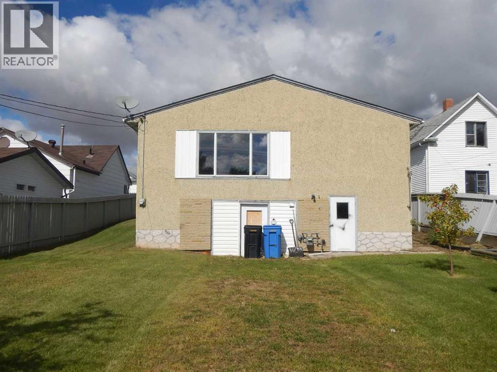 10829 106 Avenue, Fairview, Alberta  T0H 1L0 - Photo 10 - A2239144