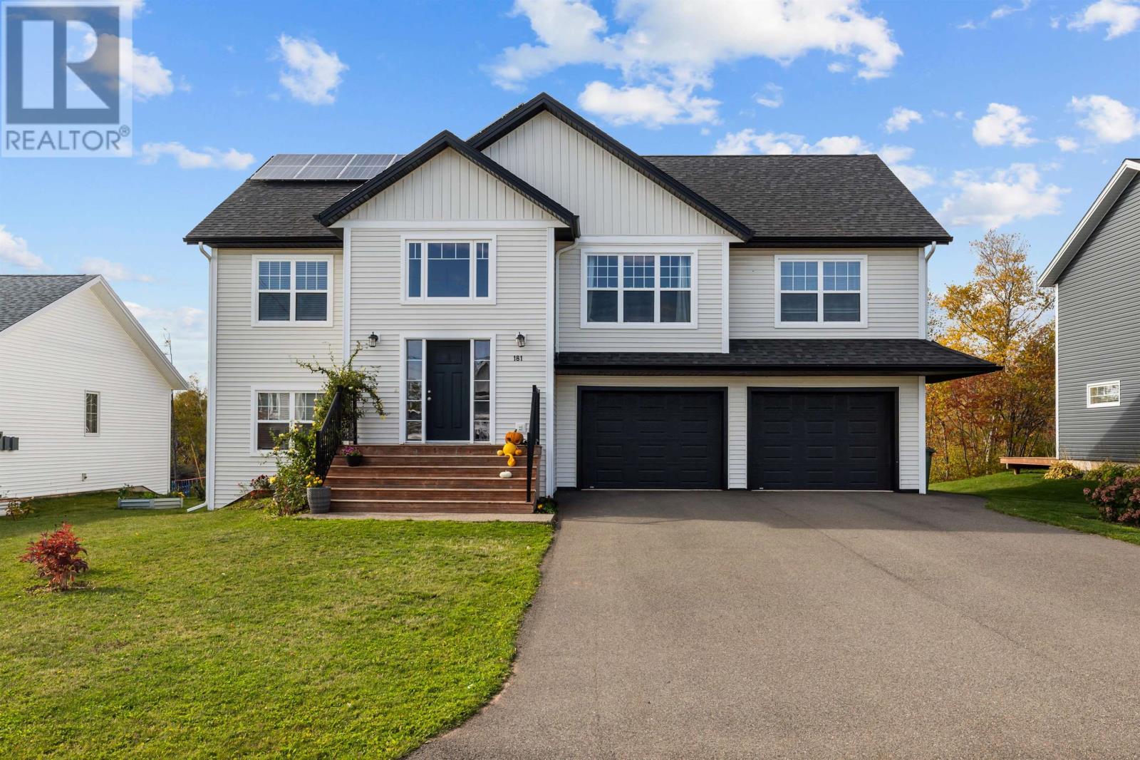 181 Essex Crescent, Charlottetown, Prince Edward Island  C1E 3G1 - Photo 1 - 202526059