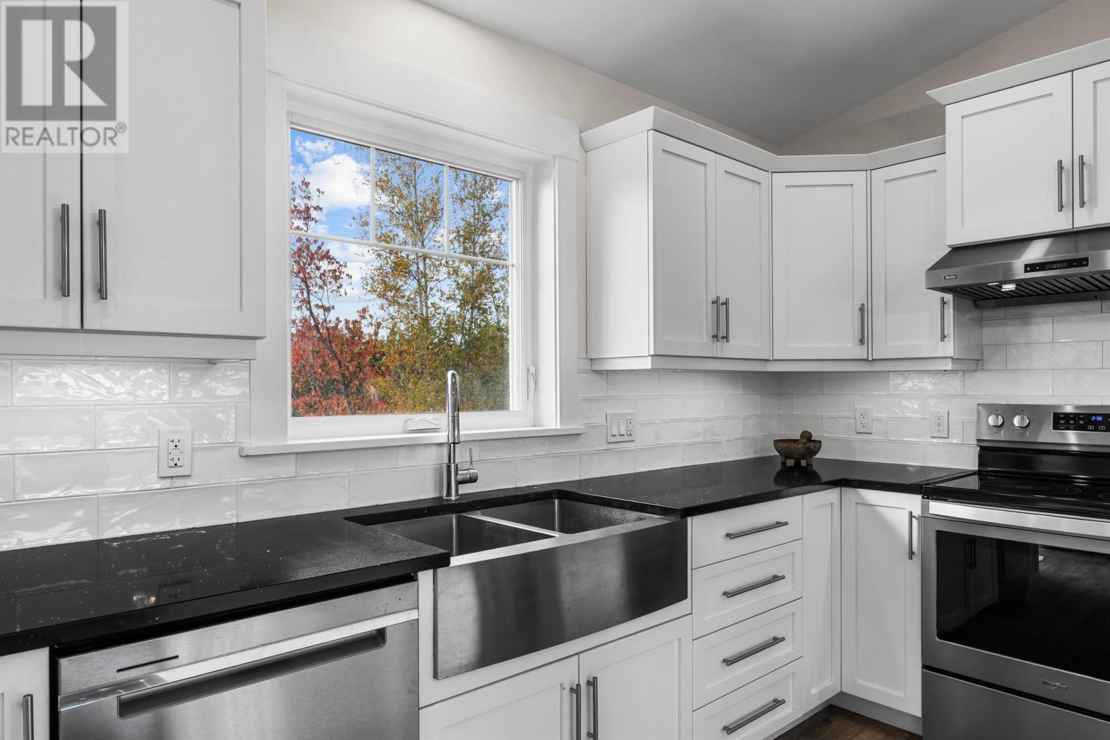 181 Essex Crescent, Charlottetown, Prince Edward Island  C1E 3G1 - Photo 16 - 202526059