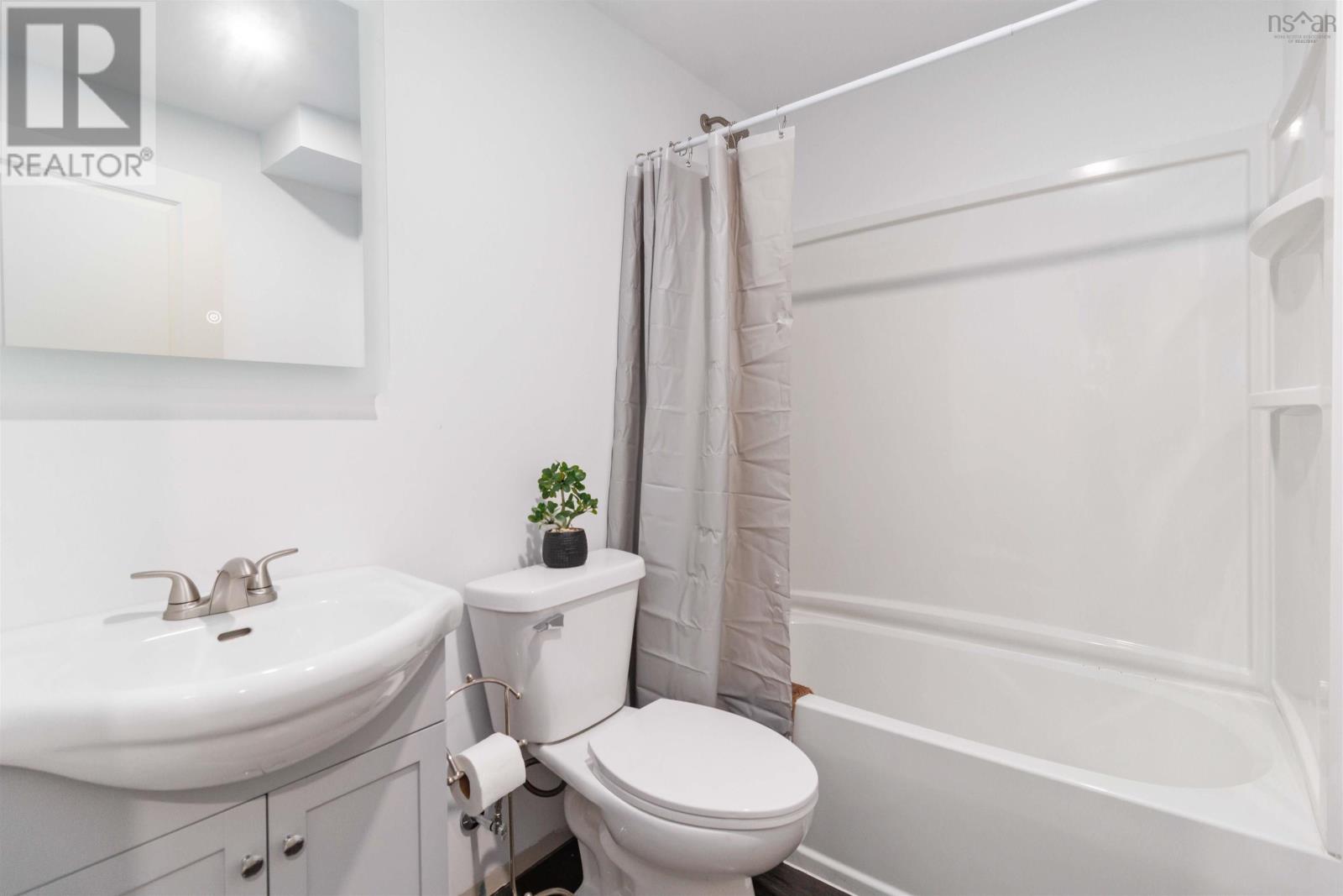 49 Madeline Avenue, Lower Sackville, Nova Scotia  B4C 2L8 - Photo 34 - 202524955