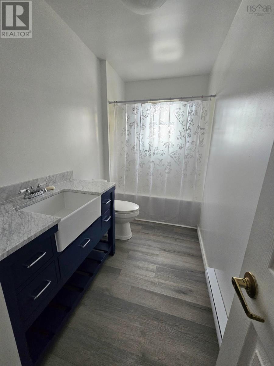 68 Macdonald Crescent, Sydney Mines, Nova Scotia  B1Y 3H5 - Photo 13 - 202526058