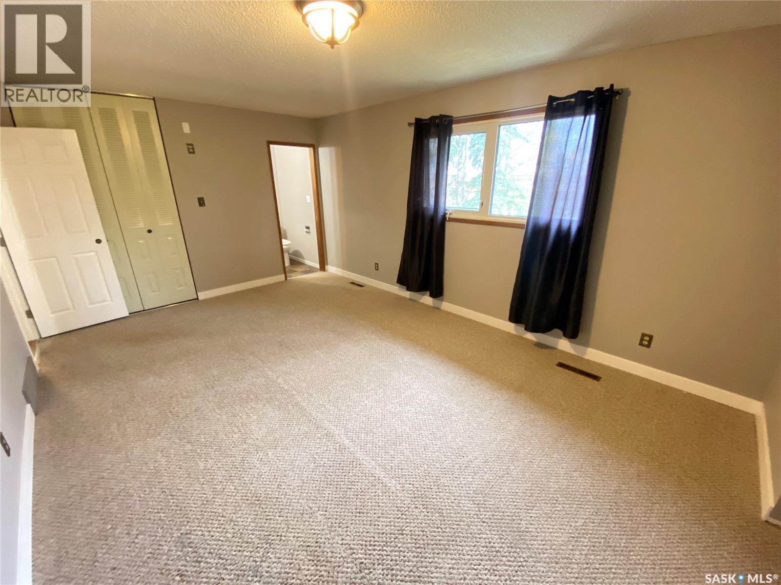 46 Clarewood Crescent, Yorkton, Saskatchewan  S3N 2V2 - Photo 11 - SK020988