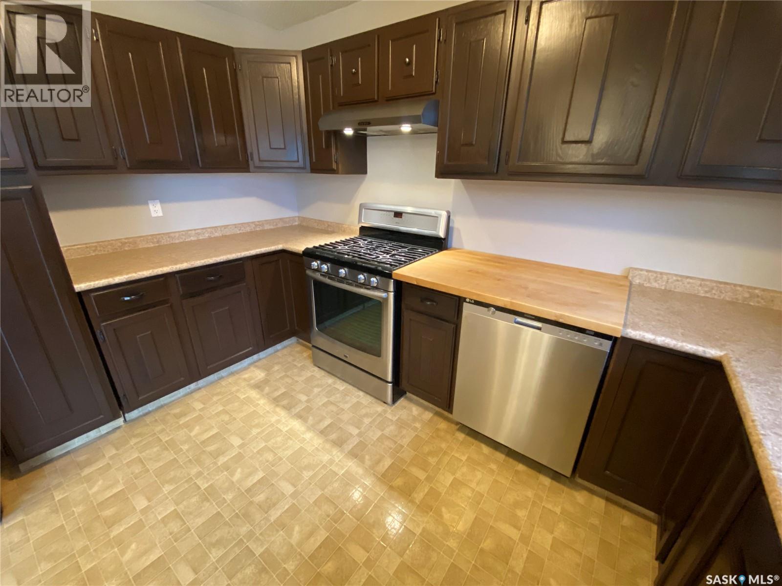 46 Clarewood Crescent, Yorkton, Saskatchewan  S3N 2V2 - Photo 4 - SK020988