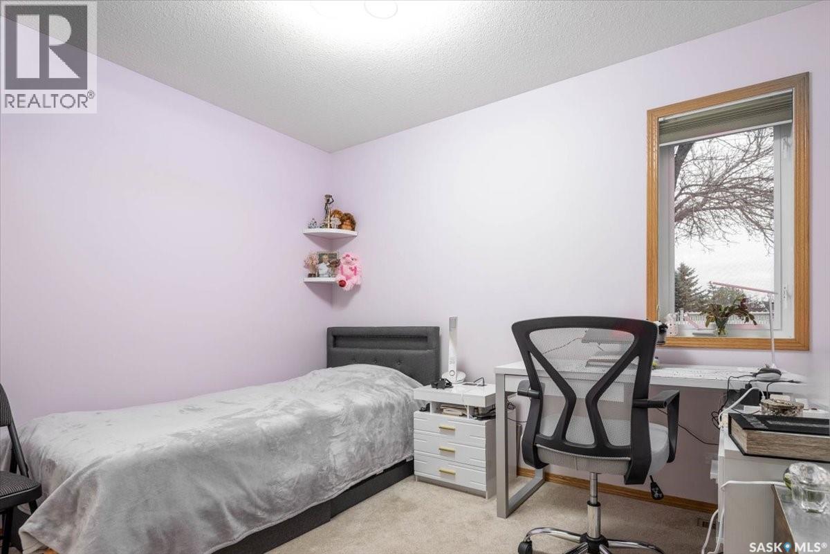 1554 Dewdney Bay E, Regina, Saskatchewan  S4Z 1A7 - Photo 10 - SK020958
