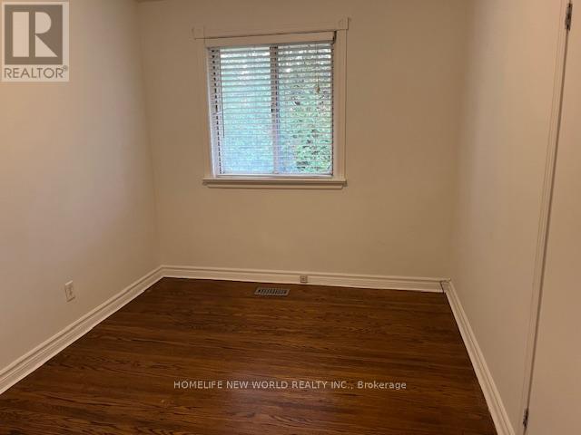 Main - 368 Bent Crescent, Richmond Hill, Ontario  L4C 1C3 - Photo 6 - N12456276