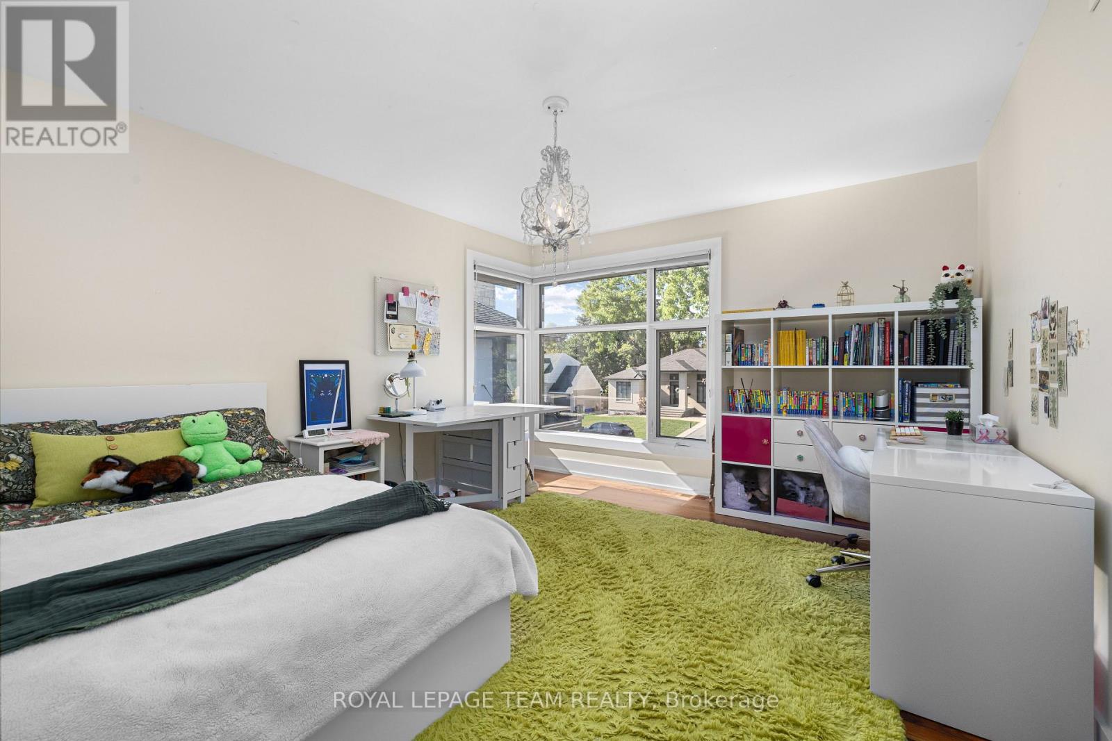 879 Winnington Avenue, Ottawa, Ontario  K2B 5C4 - Photo 16 - X12467786