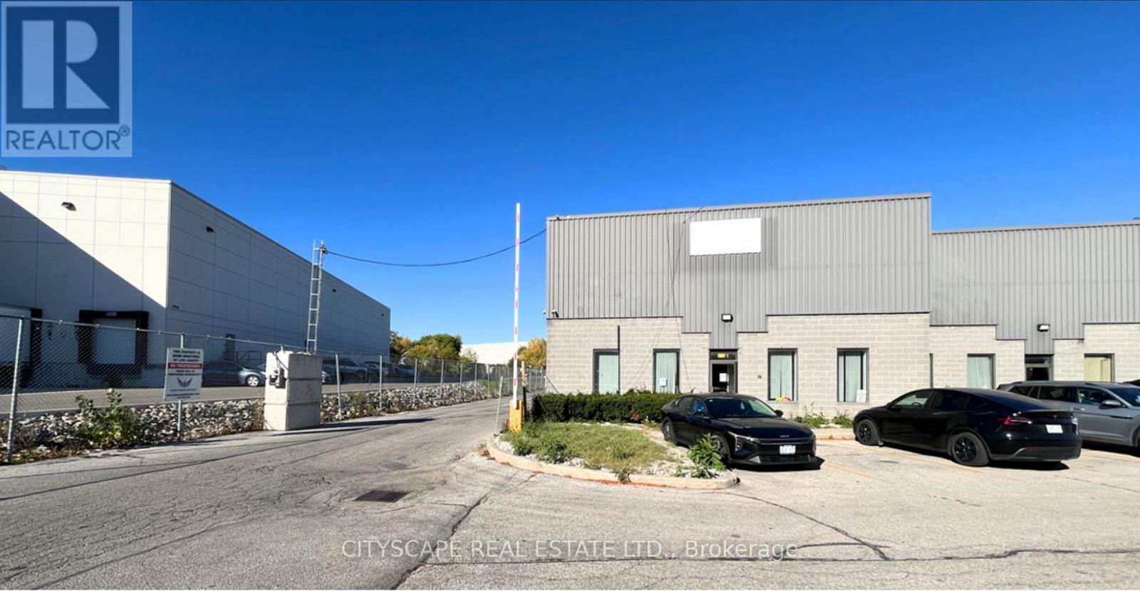 Unit 1 & 2 - 95 Hedgedale Road, Brampton, Ontario  L6T 5P3 - Photo 2 - W12467742